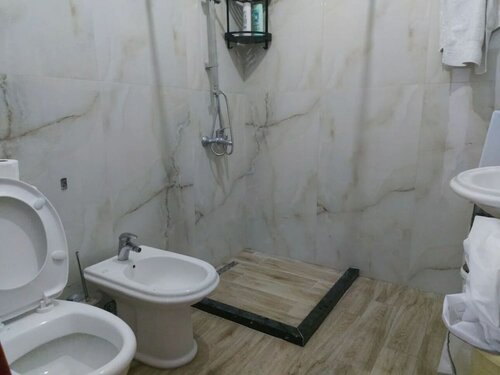 Bral Currila Peaceful Beachfront Apt, Забронировать Отель Отели Области Дурреса 3 звезды, 3*