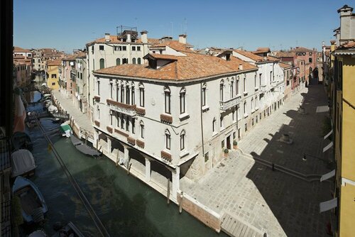 Residenza Venezia UNA Esperienze, Забронировать Отель Отели Венеции с бассейном, Бассейн