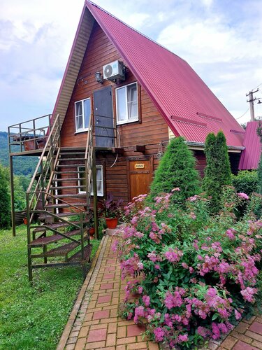 У реки, Забронировать Гостевой дом Даховская Майкопский район