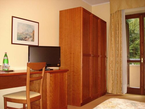 Garden Hotel Ristorante, Забронировать Отель Фино-дель-Монте Bergamo Province