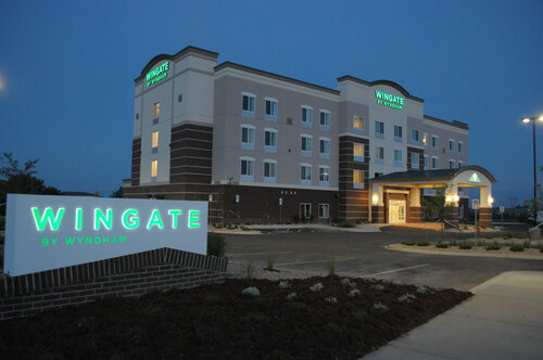 Wingate By Wyndham Loveland, Varaa Hotelli Longmont hotellit, joissa on uima-allas, Uima-allas