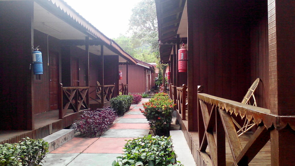 Purnama Beach Resort