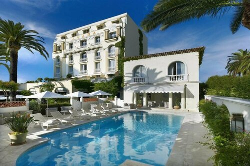 Hôtel Juana, Забронировать Отель Отели Приморских Альпы с парковкой, Парковка