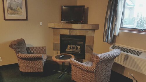 Rundle Mountain Lodge, Prenota Hotel Hotel 3 stelle a Canmore, 3*
