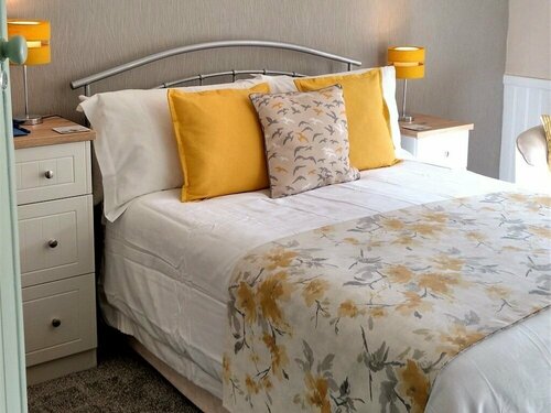 South View Guest House, Rezervați Pensiune Pensiuni în Merseyside, Pensiune