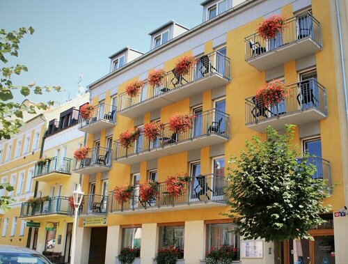 LD Palace Bellaria, Boek Hotel Hotels in Karlsbad met ontbijt, Ontbijt