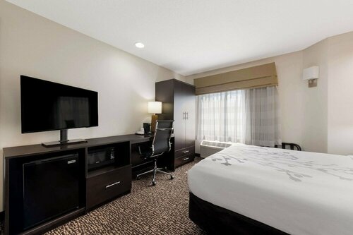 Sleep Inn Kernersville I-40, Забронировать Отель Отели Кернерсвилл 4 звезды, рядом с Kernersville V.A., 4*