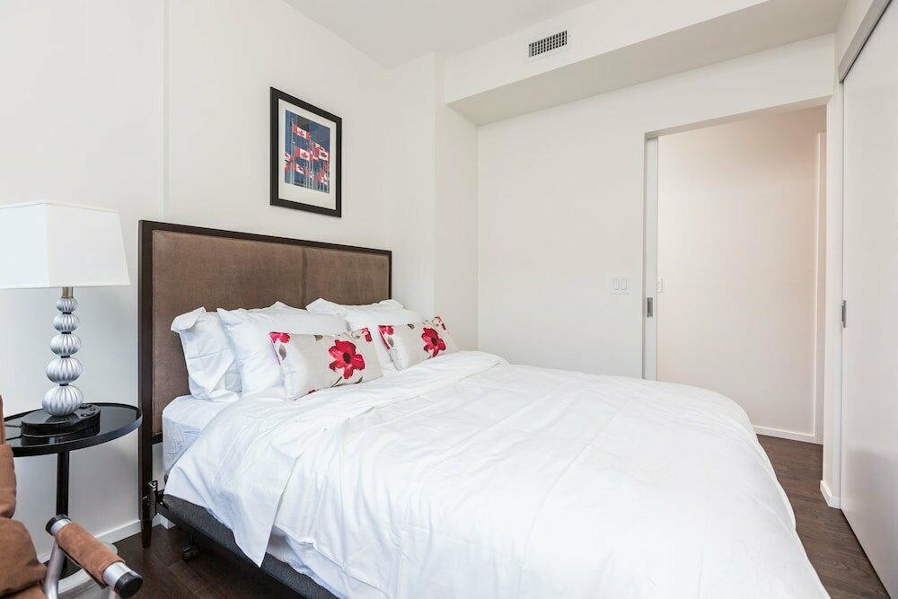 Applewood Suites - Ent. District Studio