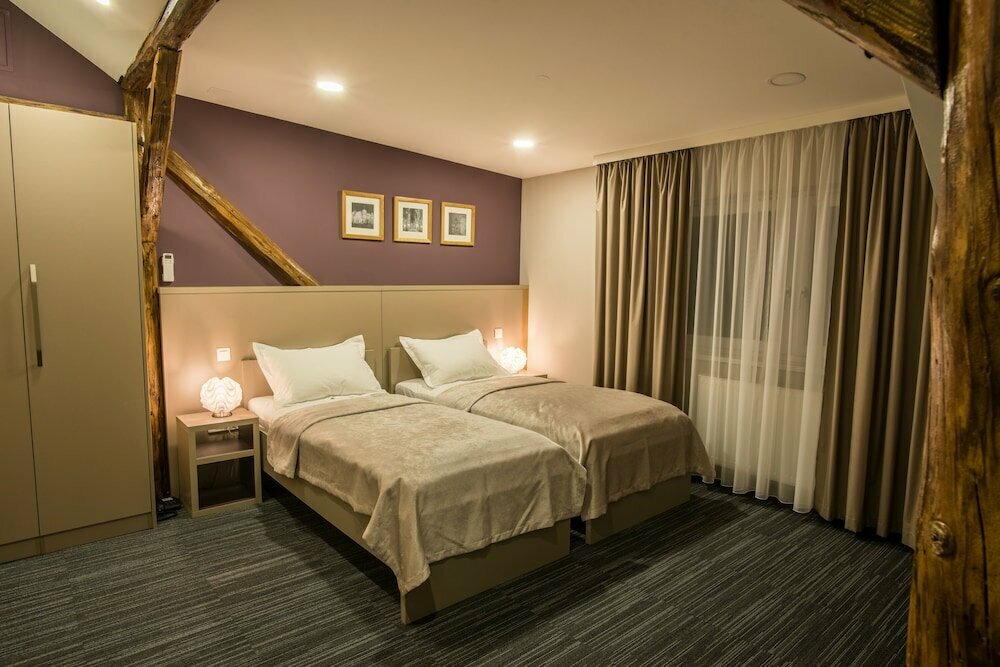 Sundial Butique Hotel