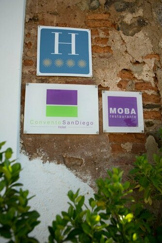 Hotel Convento San Diego, Boek Hotel Hotels in Extremadura met ontbijt, Ontbijt