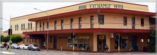 Royal Exchange Hotel, Забронировать Отель Брокен-Хилл Новый Южный Уэльс, рядом с Железнодорожный и исторический музей Sulphide Street