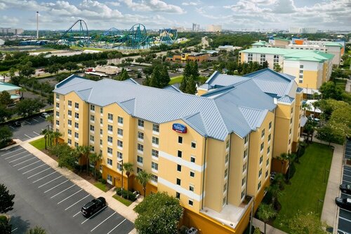 Fairfield by Marriott Inn & Suites Orlando at SeaWorld, Забронировать Отель Орландо Диснейуорлд Орландо, рядом с Акватика