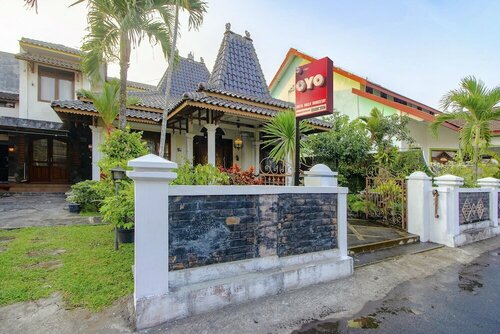 OYO 1650 Griya Joglo Homestay, Reserva ahora Hotel Sleman Provincia de Yogyakarta