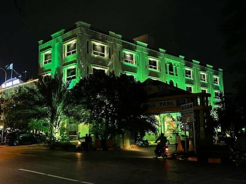 Sintra Hotel, Varaa Hotelli Hotellit G-6 Sector pysäköinnillä, Pysäköinti