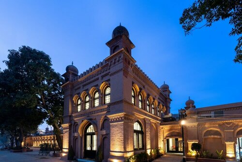 The Earth Amritsar, Trademark Collection by Wyndham, Забронировать Отель Отели штата Пенджаба с бассейном, Бассейн