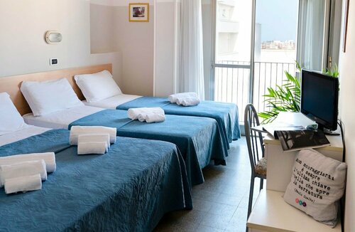 Hotel Selene - Vista Mare, Забронировать Отель Отели Риччоне с парковкой, Парковка
