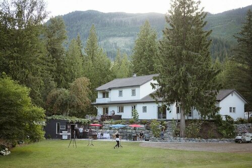 Eagle River Vacation Home, Забронировать Дом для отпуска Сикамус Thompson Okanagan