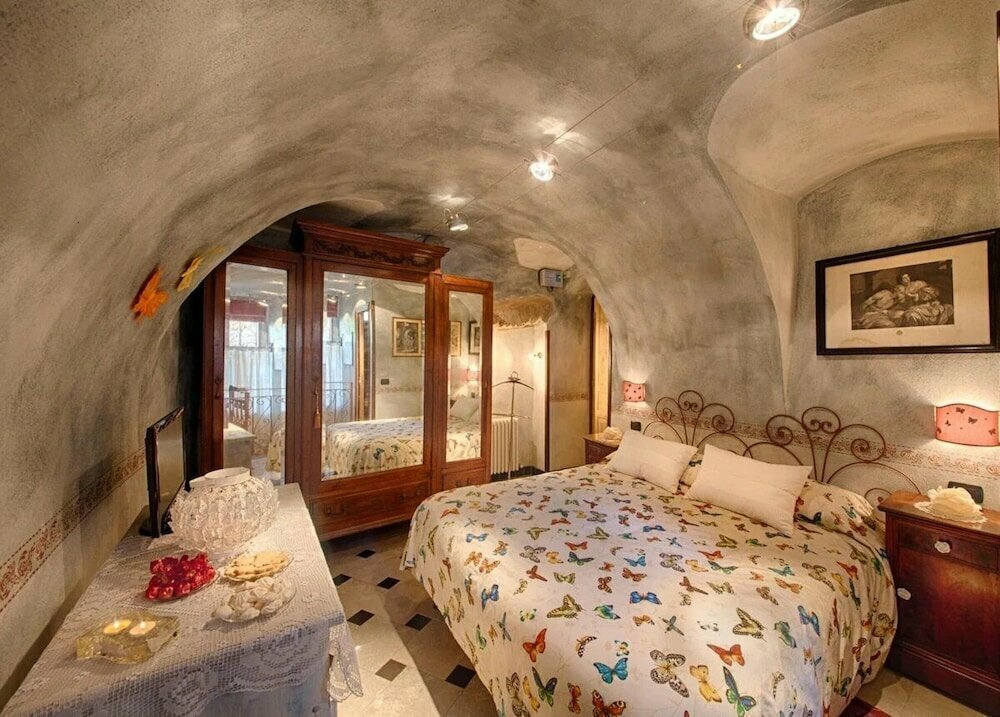 Munta e Cara Albergo Diffuso