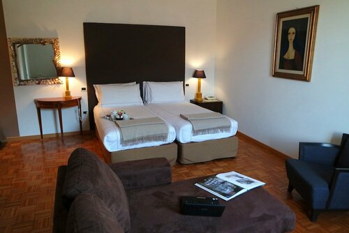 Albergo Del Sole, Varaa Hotelli Porto Valtravaglia 