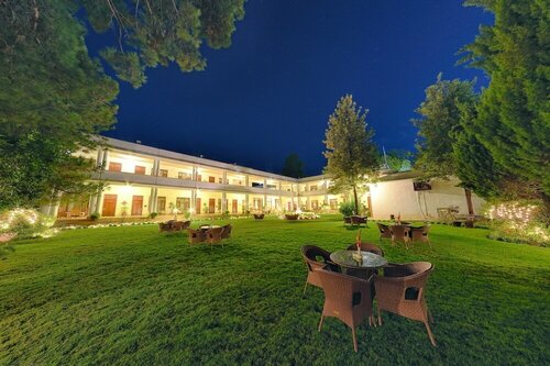 Swat Serena Hotel, Prenota Hotel Swat Federally Administered Tribal Area