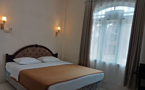 Hotel Monika, Book Hotel Billige hoteller i Sulawesi