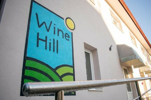 Wine Hill Hostel, Reserva ahora Albergue Desinic 