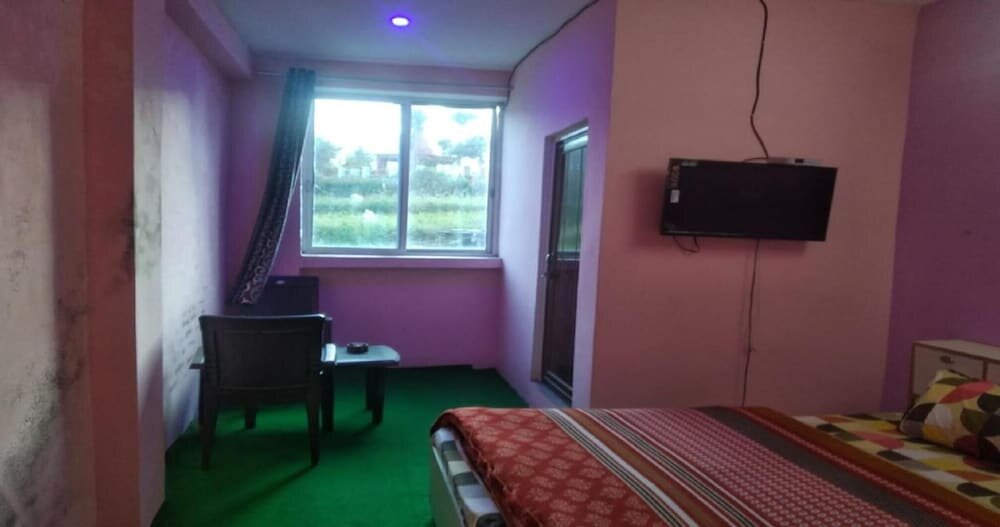 Tarkeshwarm Hill View Resort