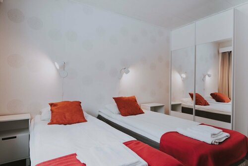 Kuerkievari KuerHotel, Book Hotel Hoteller i Ylas med parkering, Parkering