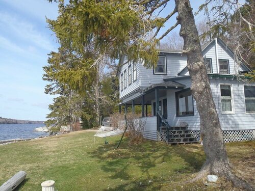 Contention Cove, Забронировать Отель Серри штат Мэн