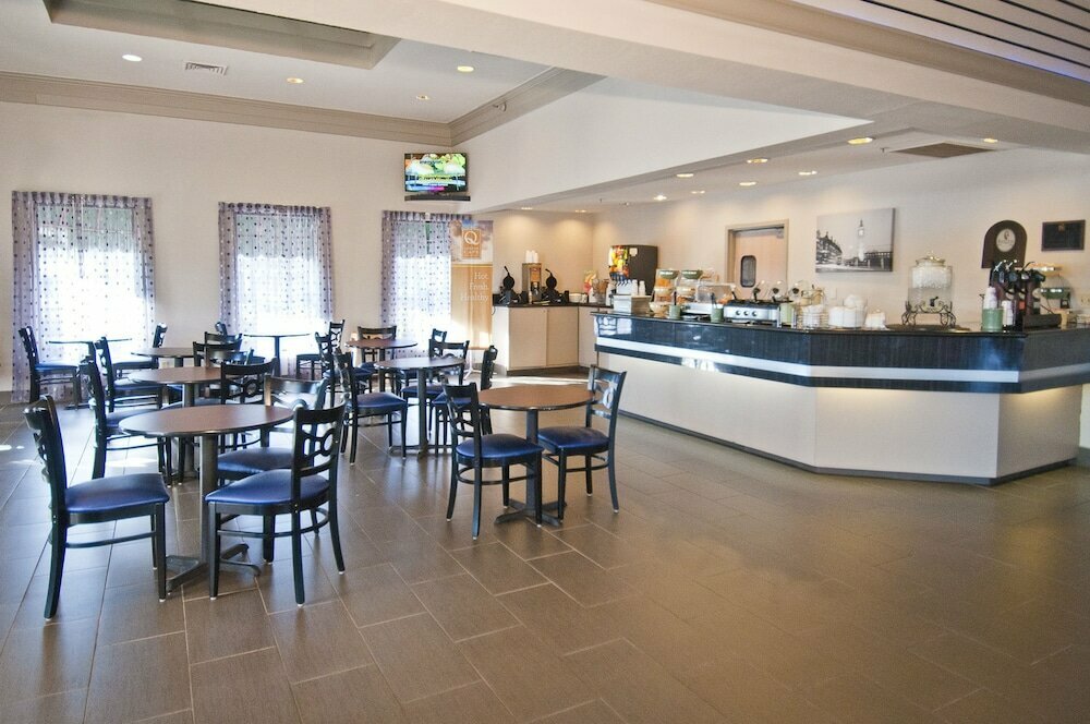 Quality Inn & Suites Mobile