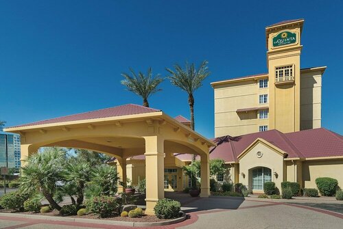 La Quinta Inn & Suites Phoenix Mesa West, Book Hotel Mesa 