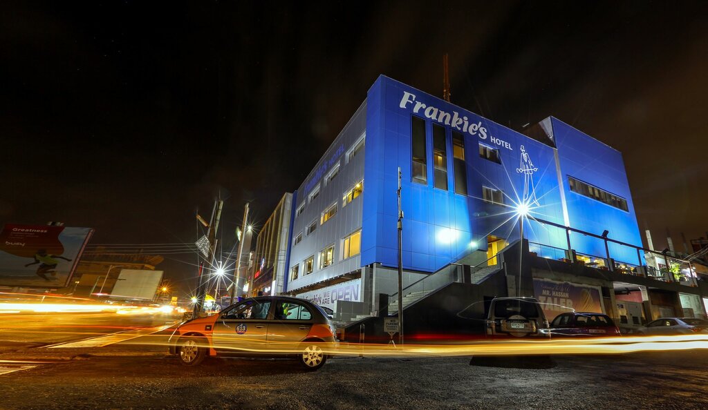Frankies Hotel & Restaurant