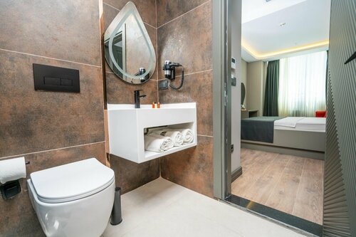 Boutique hotel 216 ruby suite, Boek Boutique Hotel Hotels in Maltepe met parkeren, Parkeren