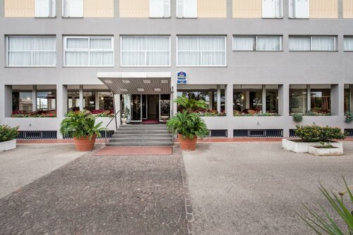 Best Western Hotel HR, Book Hotel Hoteller i Modugno med pool, Swimmingpool