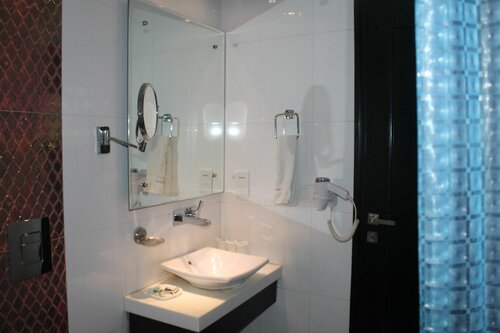 Airport Hotel Olive & Blue, Забронировать Отель Отели Нью-Дели с парковкой, Парковка