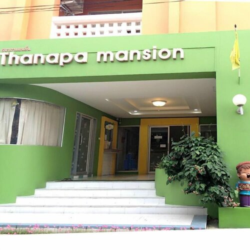 Thanapa Mansion - Hostel, Забронировать Хостел Отели Бангкока с парковкой, Парковка
