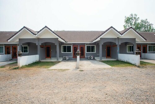 Oyo 706 Sukjai Resort, Забронировать Курортный отель Лампхун Lamphun Province