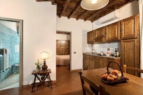 Farmhouse in San Donato Fronzano