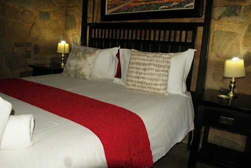 Riverman Cabin Country Lodge - Tonteldoos, Забронировать Отель Отели Mhala 3 звезды, 3*