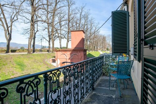 Casa Valentina, Забронировать Апартаменты/квартира Отели в центре Лукки, в центре