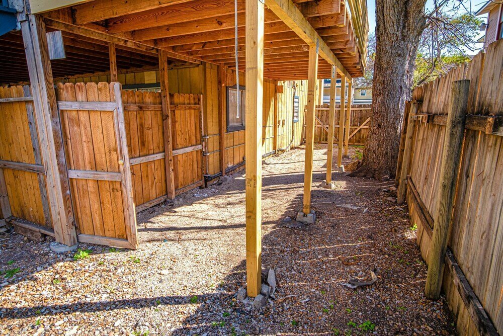Lovely 2br/2ba Home Near Riverwalk