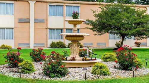Quality Inn, Prenota Hotel Hotel a Ohio con parcheggio, Parcheggio