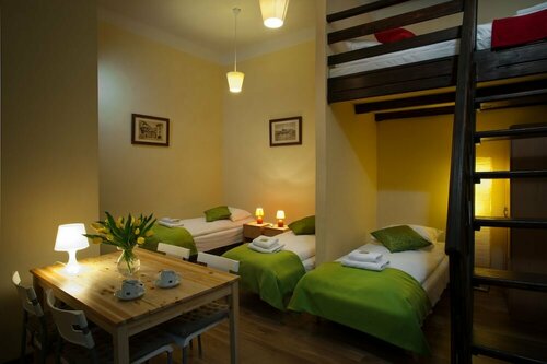 Station Aparthotel, Забронировать Апарт-отель Отели Гжегорсков с завтраком, Завтраки