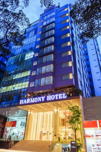 Отель Harmony Saigon Hotel & Spa, Забронировать Курортный отель Район 1 Хошимин