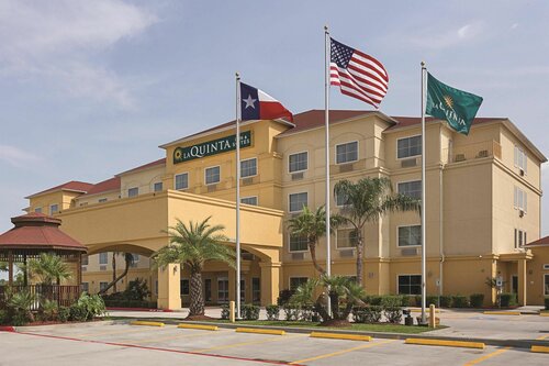 La Quinta by Wyndham Houston Channelview, Забронировать Отель Отели Чаннелвью с бассейном, Бассейн