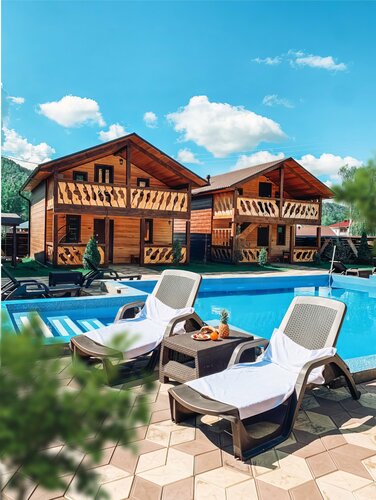 Usadba Laura Recreation Camp, Rezerwuj Baza turystyczna Souzga 