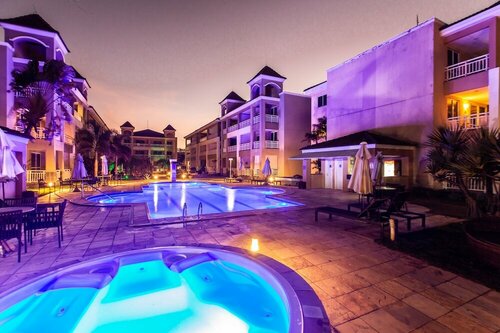 Atlantic Palace Apart-Hotel, Забронировать Апарт-отель Отели Акирас с бассейном, рядом с Аквапарк Beach Park, Бассейн