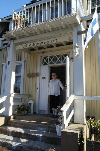 Villa Rauhasalo, Book Villa Hoteller i Central Finland med parkering, Parkering