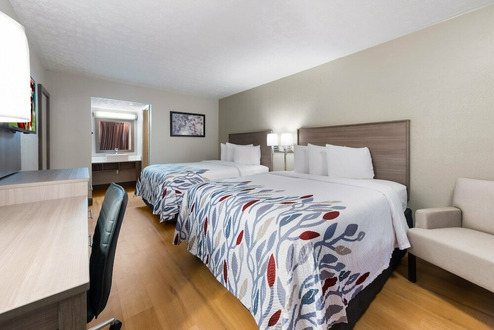 Red Roof Inn