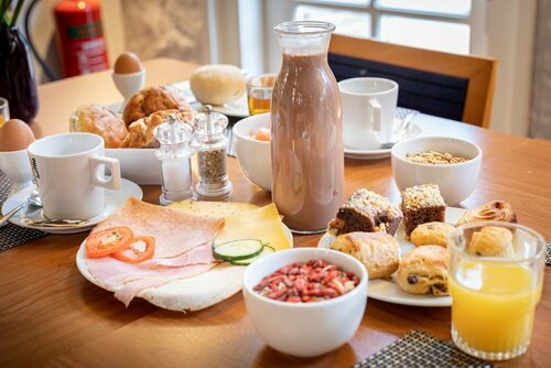 Hotel Heemskerk, Book Hotel  